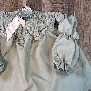 Bailey's Blossoms Baby Blouse‎ 3–6M Sage Green Off Shoulder Top NWT